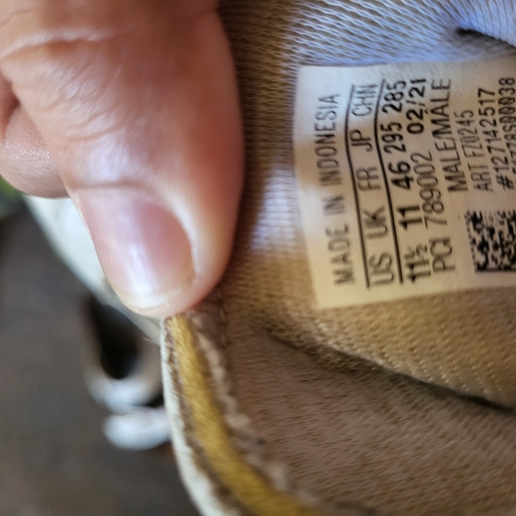 Men shoes - Picture 4 of 4